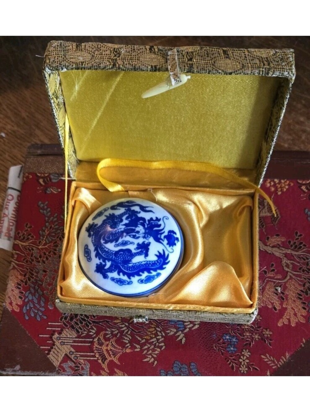 VTG Chinese Porcelain Ink Stamp Bowl Calligraphy & Art Missing Piece Trinket
